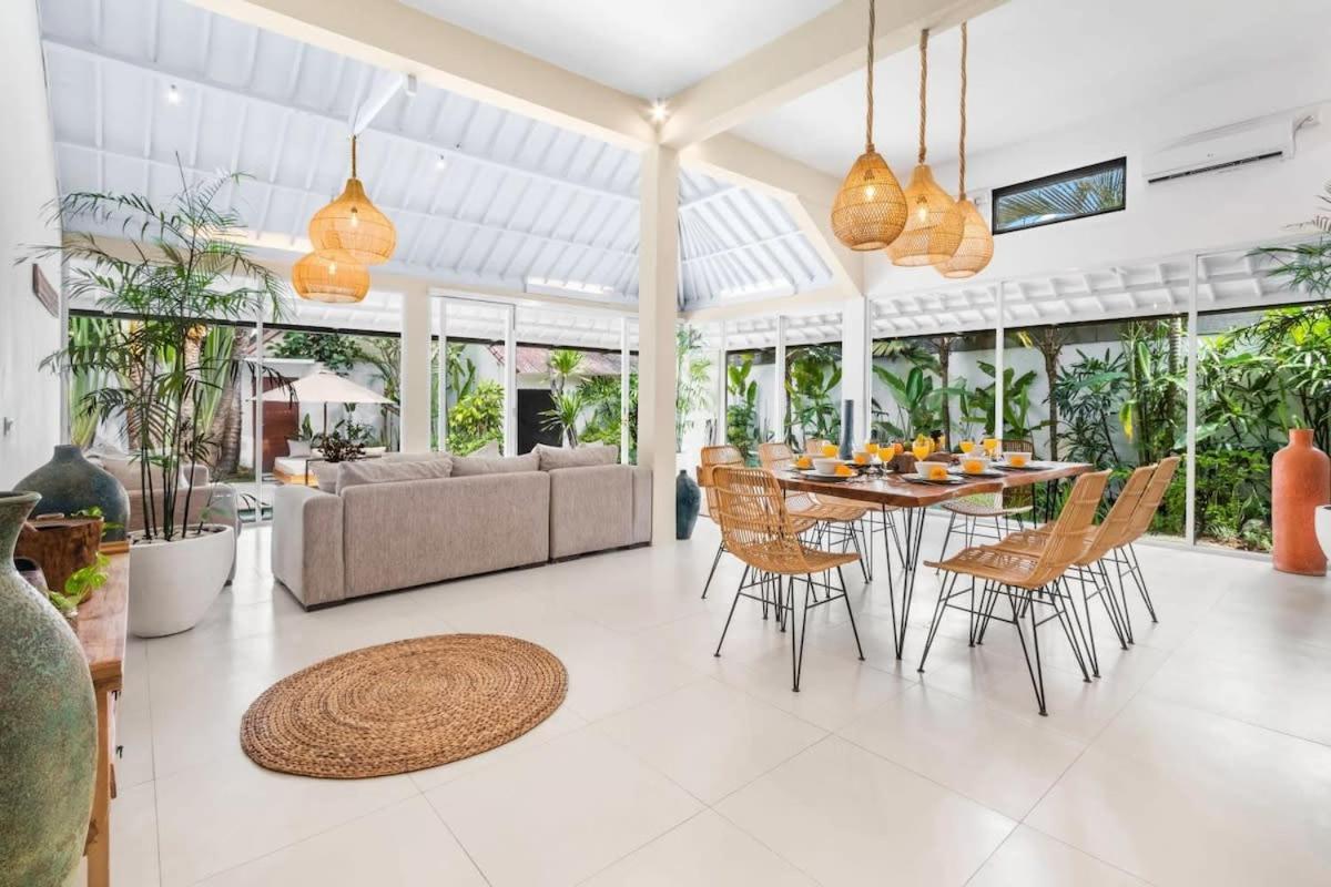 Villa New York - 4 Bdr Pool Luxury Villa, Next To The Forge Bali Seminyak Exteriör bild