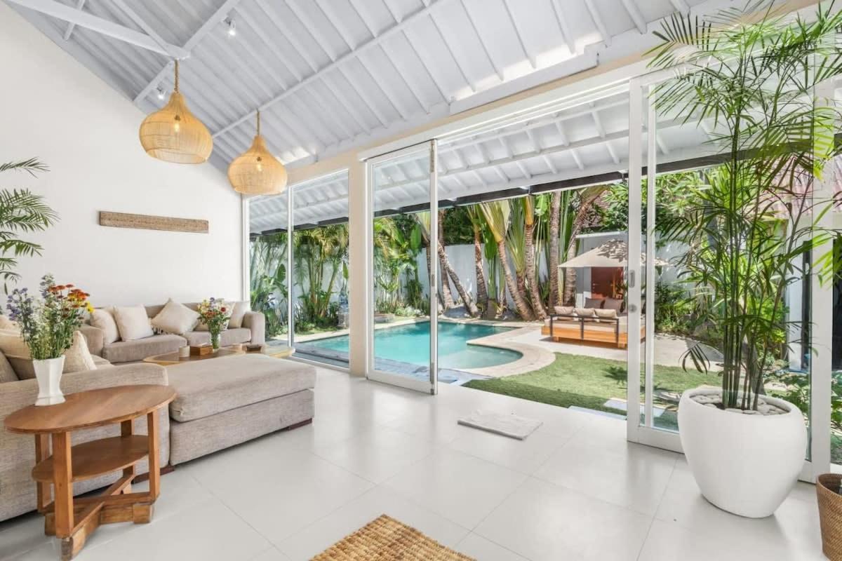 Villa New York - 4 Bdr Pool Luxury Villa, Next To The Forge Bali Seminyak Exteriör bild